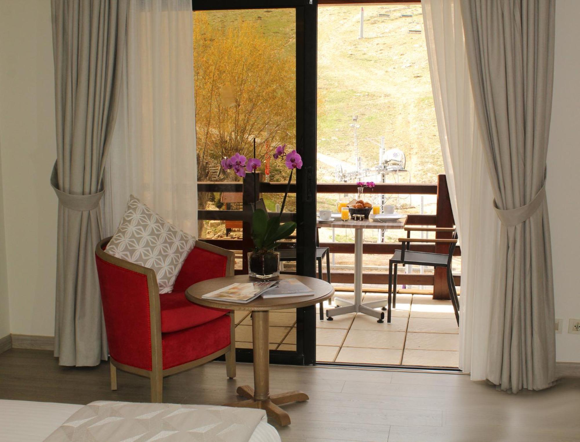 Intercontinental Mzaar Lebanon Mountain Resort & Spa By Ihg Mzaar Kfardebian Экстерьер фото