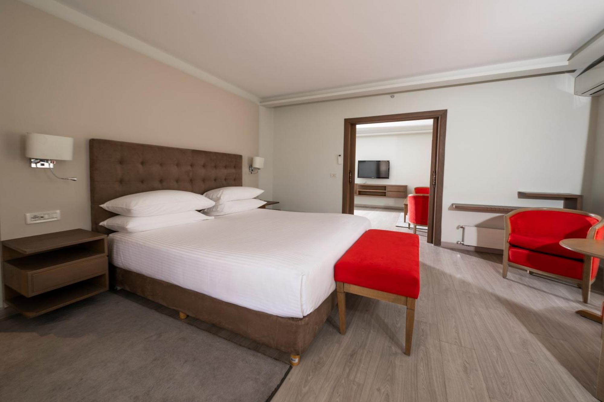 Intercontinental Mzaar Lebanon Mountain Resort & Spa By Ihg Mzaar Kfardebian Экстерьер фото
